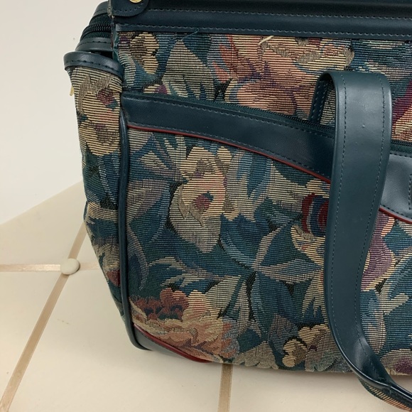 Gloria Vanderbilt tote / travel bag - Picture 3 of 8